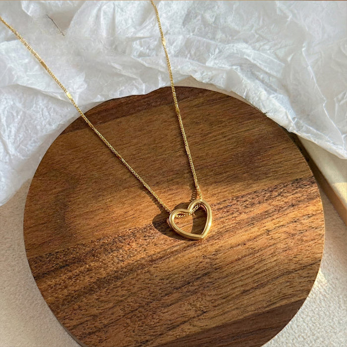 Pack of 18K PVD Gold Stainless Steel Minimalism Heart Necklace Simple Heart Pendant Fashion Thin Chain Necklace & Colorful Heart Bracelet