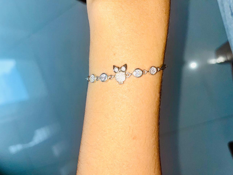 Elegant 925 Sterling Silver Shimmery Owl Bracelet