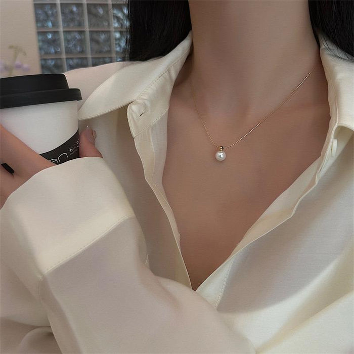 Pearl Pendant Necklace