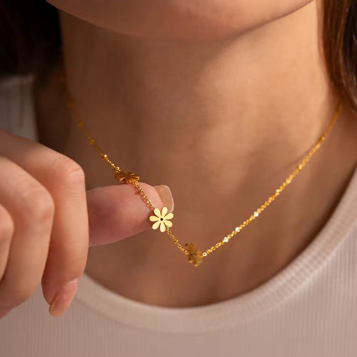 18K PVD Gold Plated Women's Trendy Sunflower Necklace