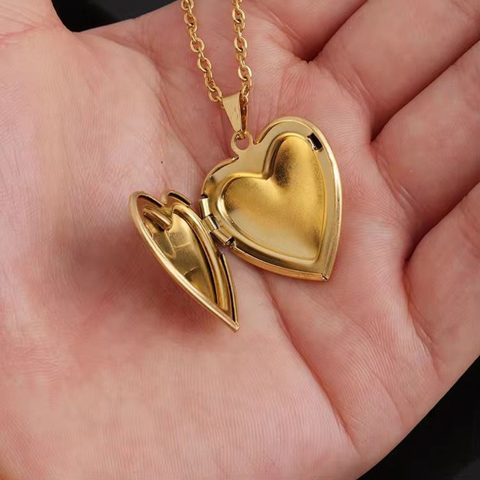 18K PVD Gold Open Album Locket Heart Pendant Necklaces for Women