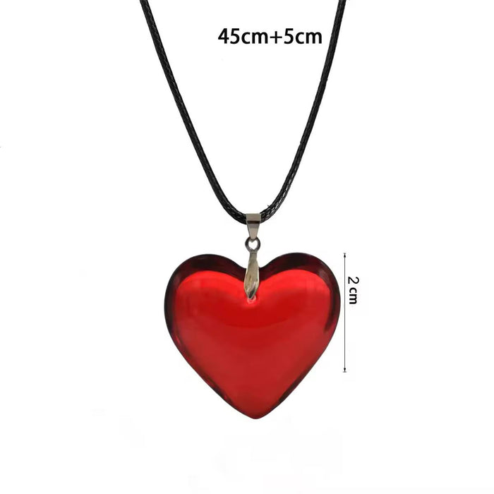 Red Love Heart Pendant Glass Crystal Bead Heart Shaped Crystal Pendant in Korean Style, Fashionable Choker
