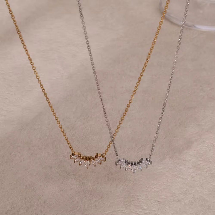 18K Real Gold-Plated Blooming Flower Pendant Necklace for Women