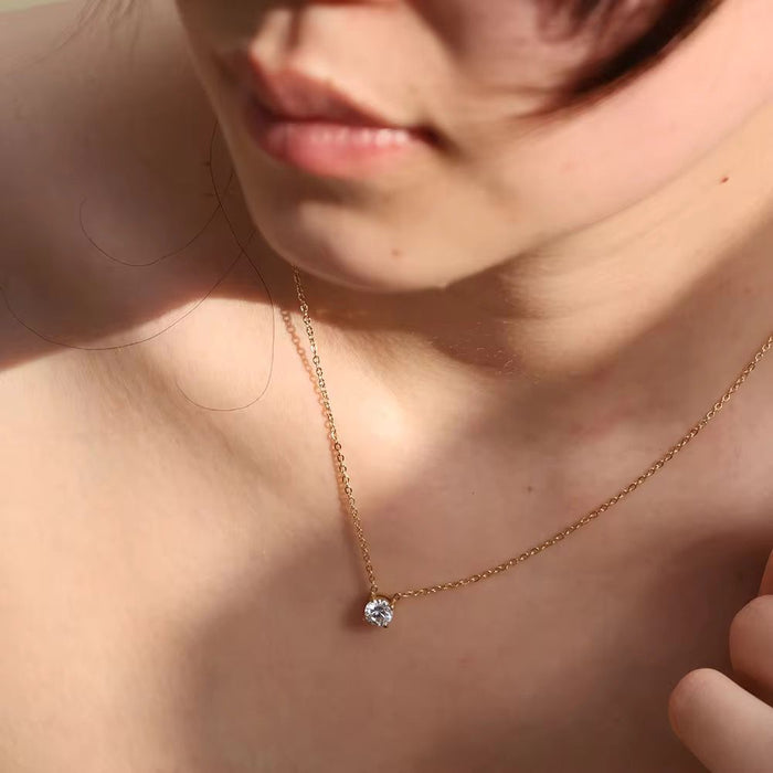 18K Real Gold-Plated Shimmering Single Diamond Pendant Necklace for Women