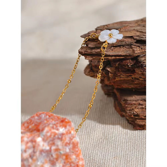 18K Gold Plated Elegant Natural Seashell Flower Necklace