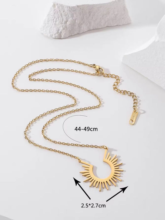 18K Gold Plated Stainless Steel Spiked Sunburst Dainty Sun Pendant Necklace