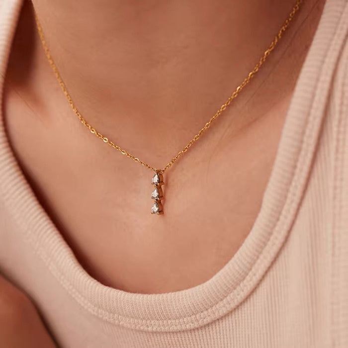 18K Real Gold-Plated Sparkling Zircon Tiny Waterdrop Pendant Necklace for Women