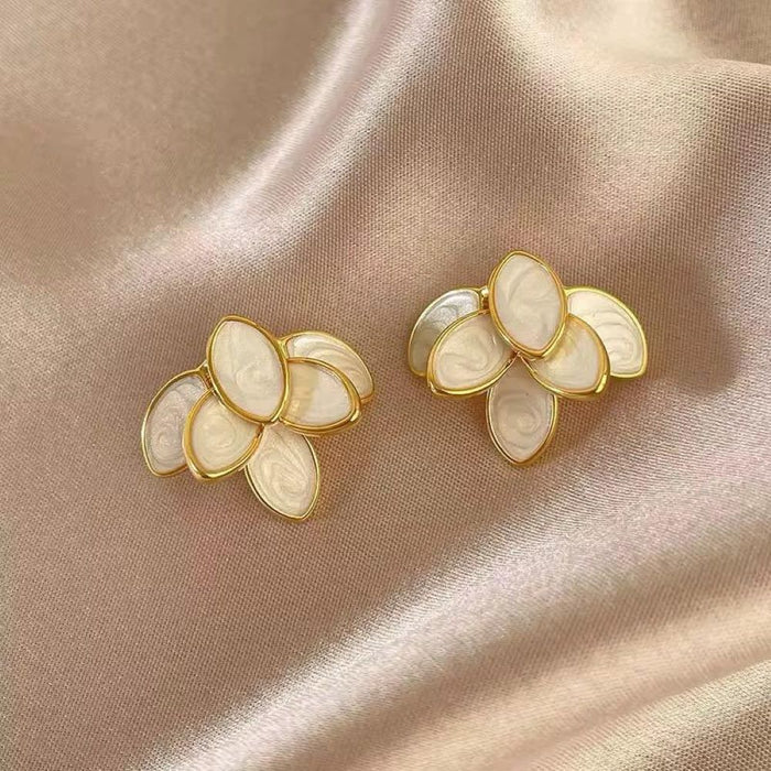 Pack of Silver Needle Hollow Set Diamond Flower Pearl Earrings & Alloy Leaf Flower Stud Earrings