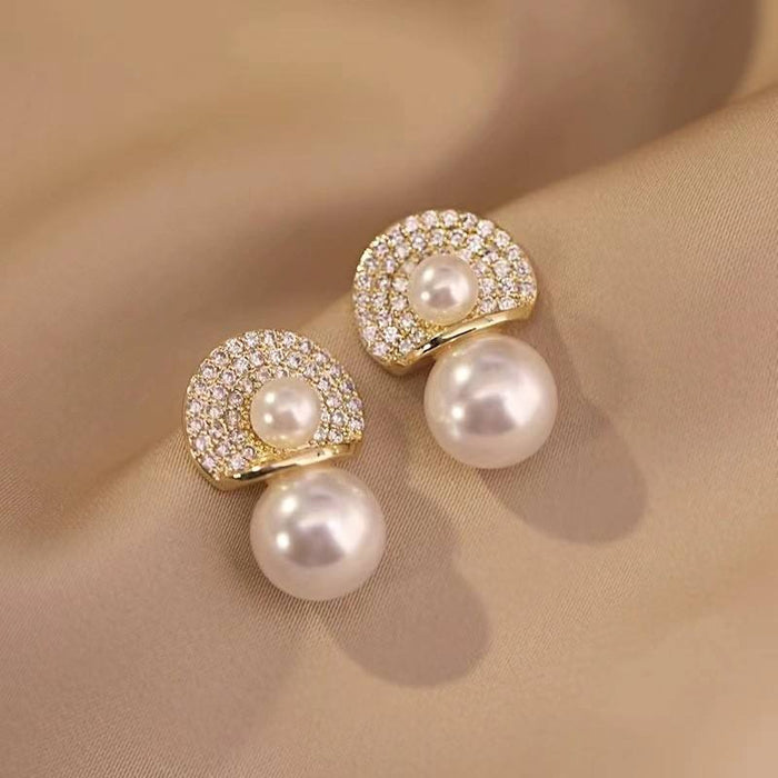 Pack of  Exaggerated Large Pearl Earrings & High-end Vintage Women Camellia Stud Earrings