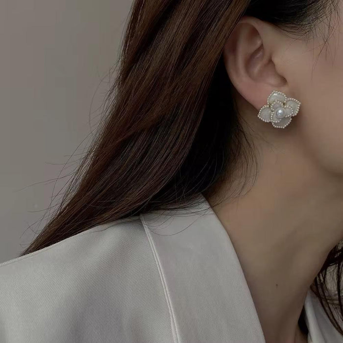 Pack of  Exaggerated Large Pearl Earrings & High-end Vintage Women Camellia Stud Earrings